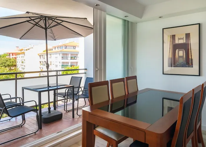 Daire Modern 2 Bedroom With Balcony In *