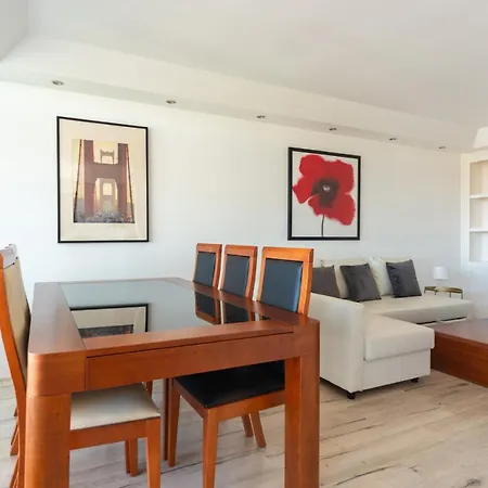 Modern 2 Bedroom With Balcony In 아파트 카스카이스